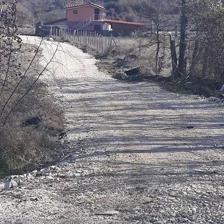 къща за гости Sin Village кърджали Penzion *